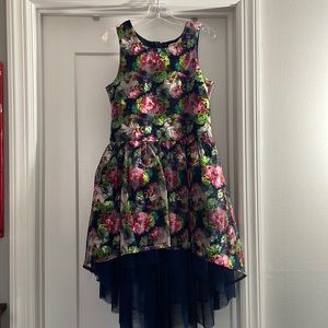 Nanette Lepore Dress Floral with navy lace underneath... Girls 10-12